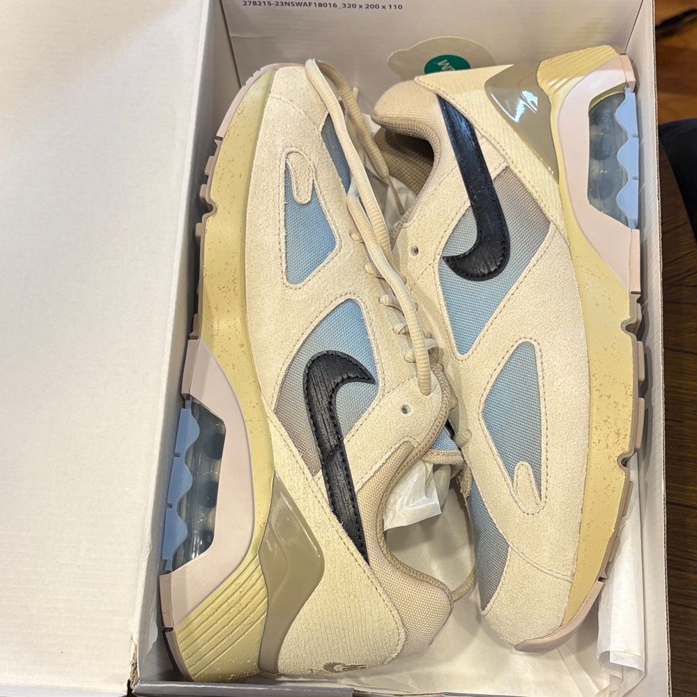 Nike Air 180 Lt Khaki/Black -team gold